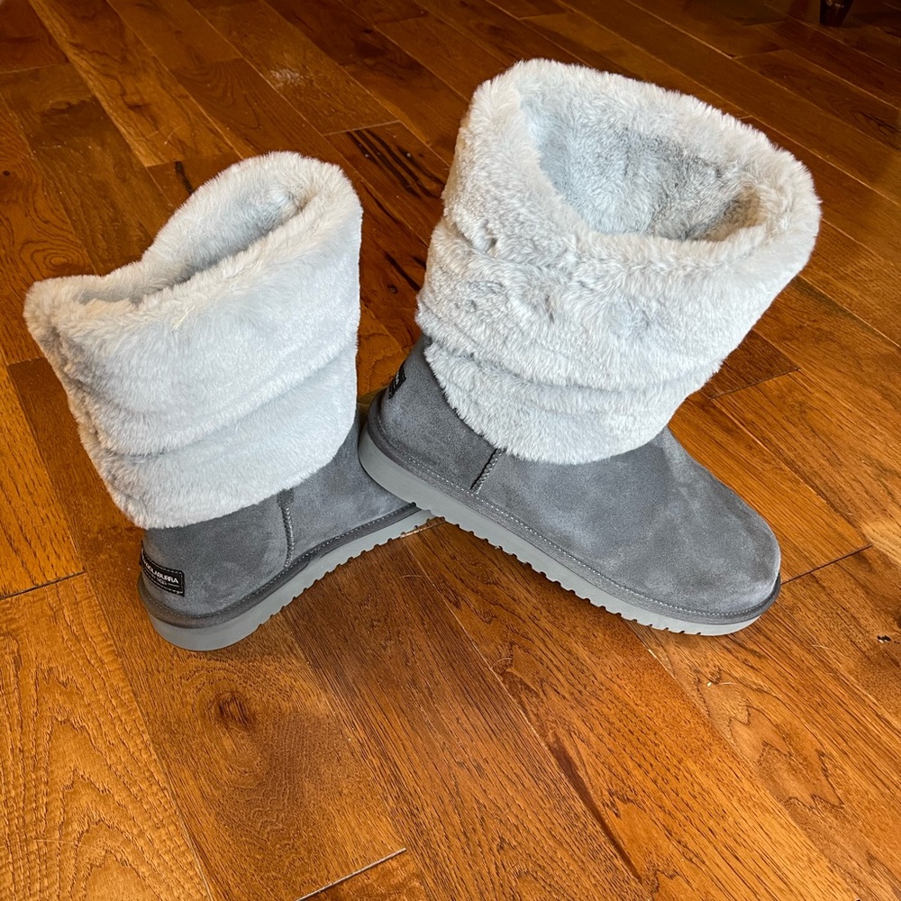 UGG! KOOLABURRA Boot | Womens SIZE 10 Sone Grey